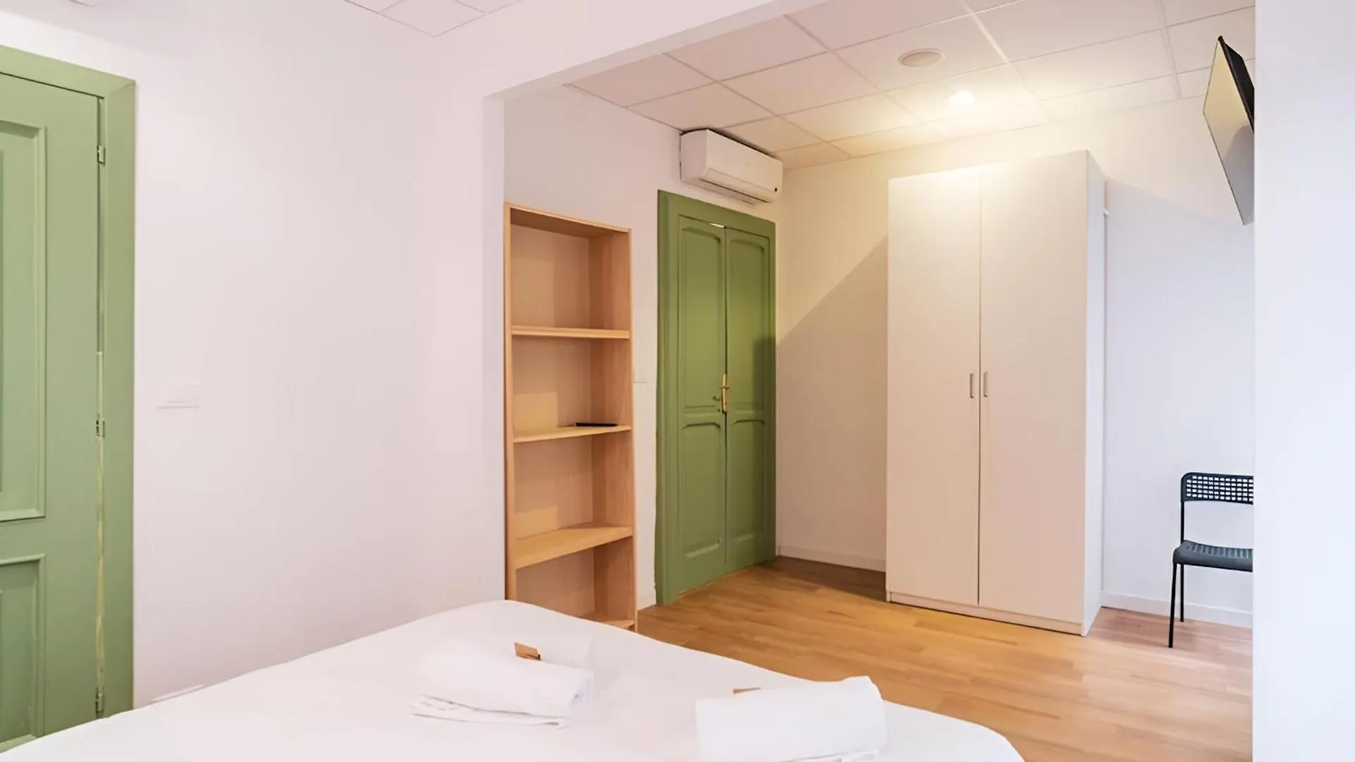 Apartment Trevi's BuddyRent Rome Italy